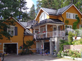 Villa Lövkulla with Sauna